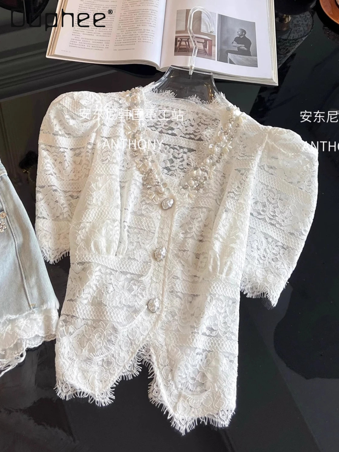 

Korean Trend Rhinestone Lace Womens Tops Summer New Heavy Industry Single-breasted V-neck Slim Temperament Short-sleeved Shirt