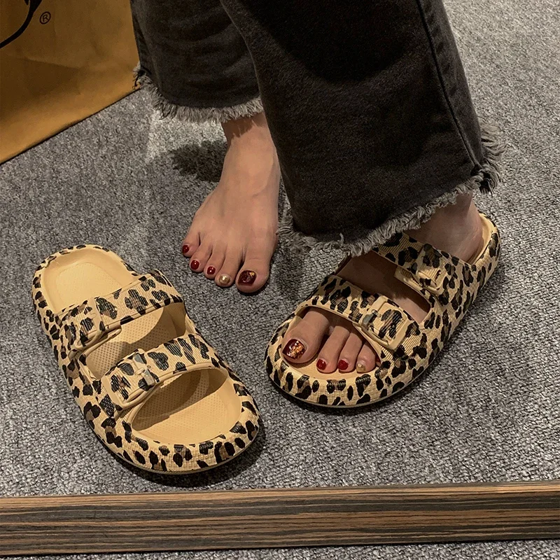 Summer Slippers Women's Leopard Print Platform Slippers Casual and Lightweight Indoor and Outdoor Sandals Bathroom Couple Shoes