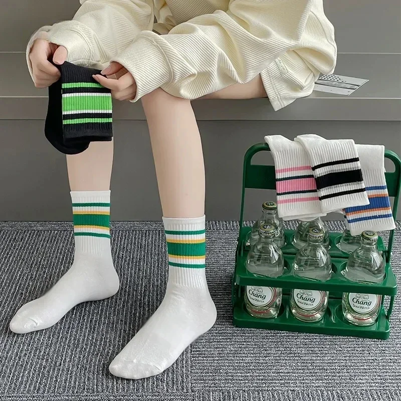 1Pairs Women's Socks Cute Harajuku Warm Sock Simple Colorful Striped Short Socks Fashion Spring Autumn Women's Mid Length Socks