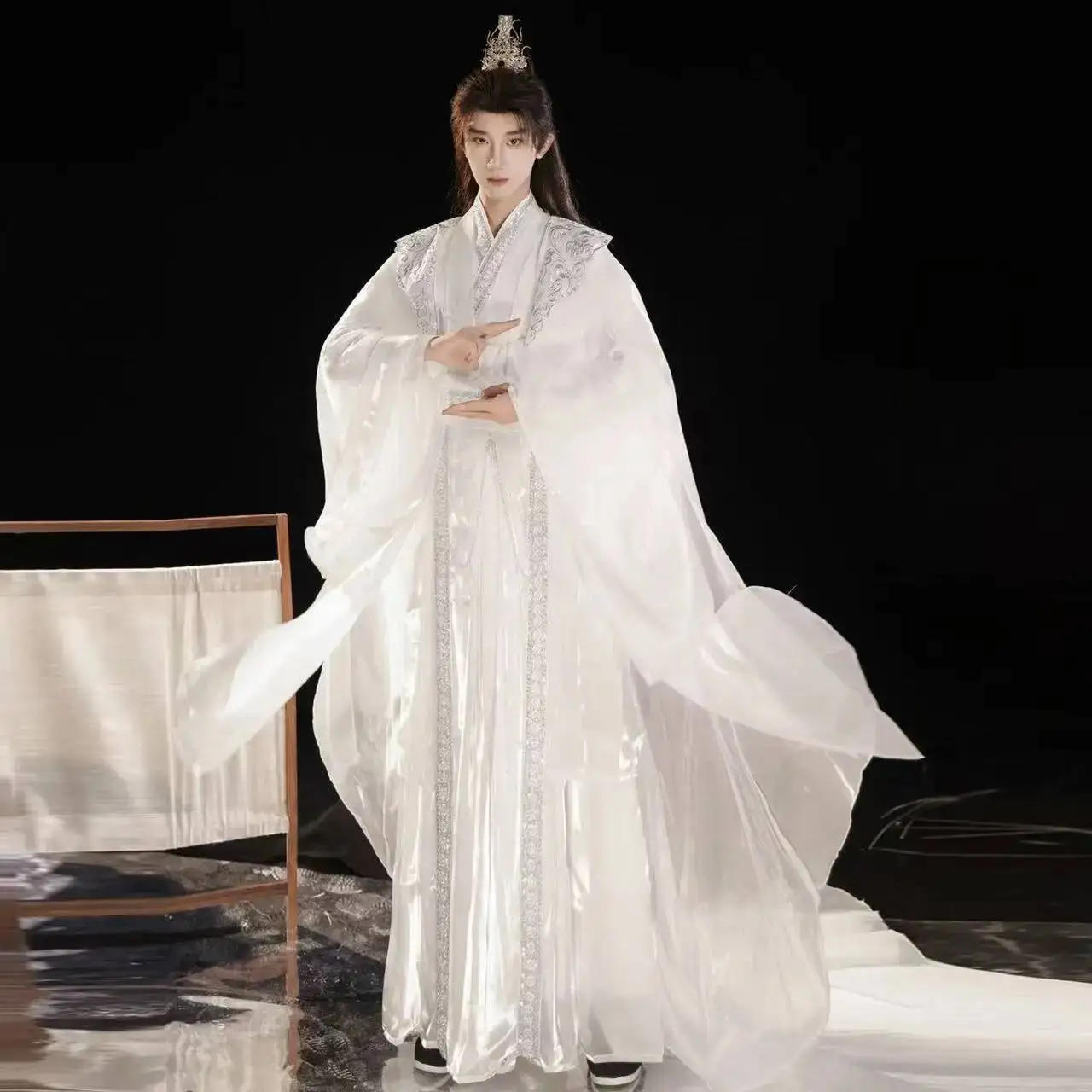 White Hanfu Men Women Traditional Chinese Clothing Stage Performance Long Robe Suit Halloween Wuxia Cosplay Costume LargeHanfu view 3