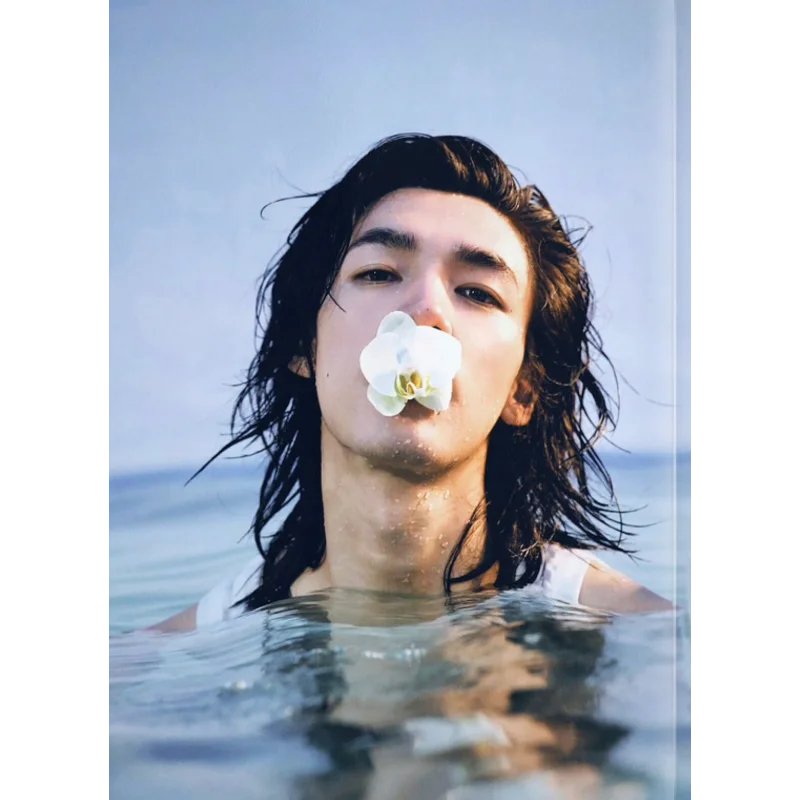 Ji Wu Ci Sha 2026 Calendar Magazine Photo Album Style Photo Collection Catching The Wind and Shadows Merchandise