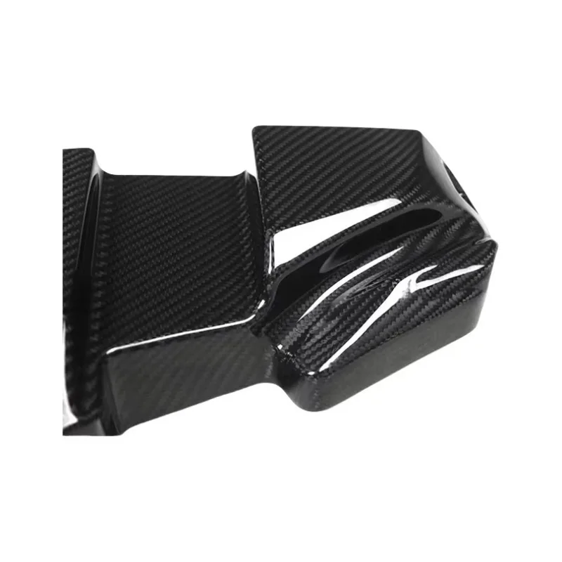 طقم داخلي لمقصورة المحرك مع غطاء بطارية من ألياف الكربون الجاف لـ BMWS M3G80 M4G82 يستبدل صندوق الصمامات على طراز OEM #4