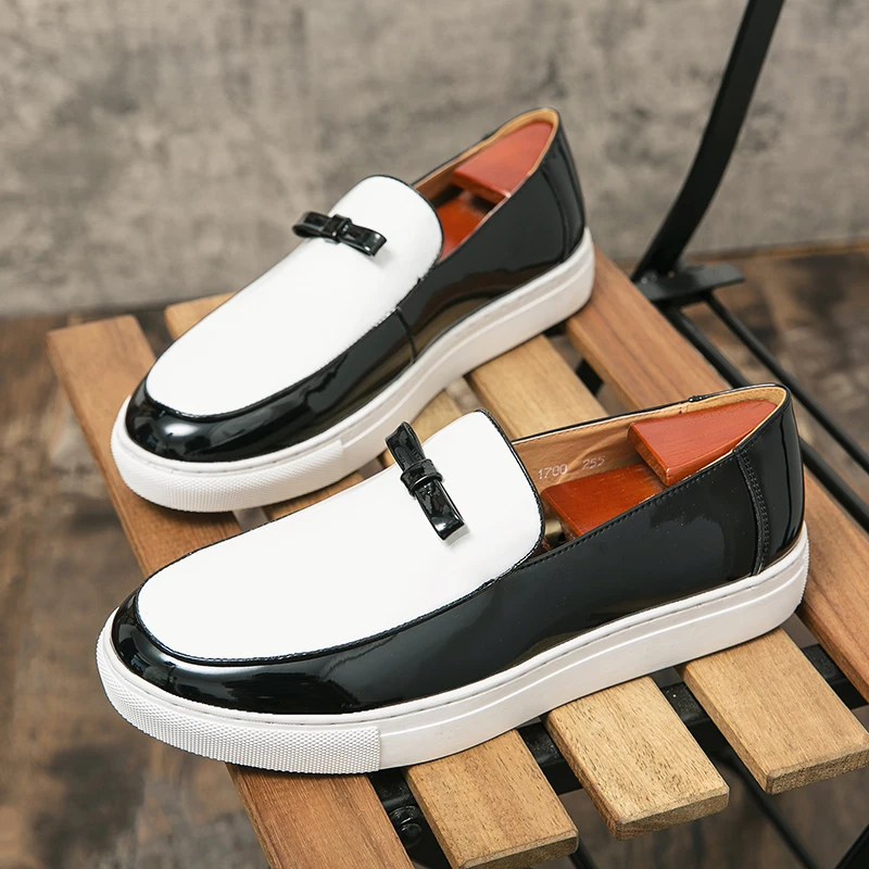 Men Vulcanized Shoes Black White  Slip-On Loafers Patent Leather  for Men Casual Shoes Chaussures Pour Hommes