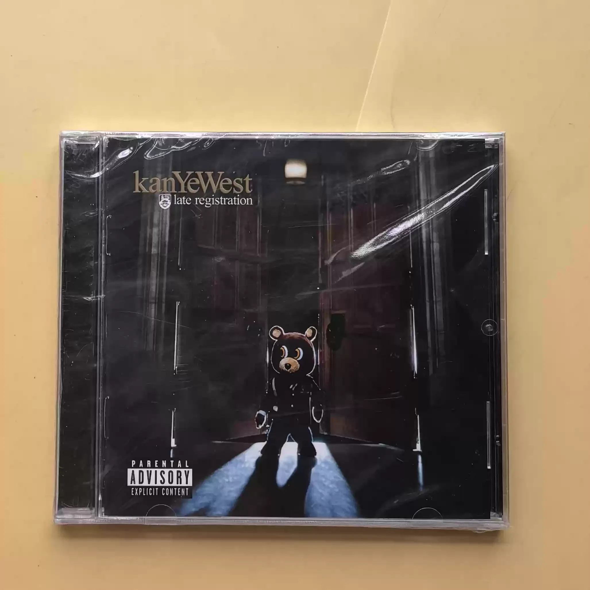 

Classic Hip-Hop Album Kanye West Music CD Late Registration Music Record 2005 Release Cosplay Walkman Car Soundtracks Box Gifts