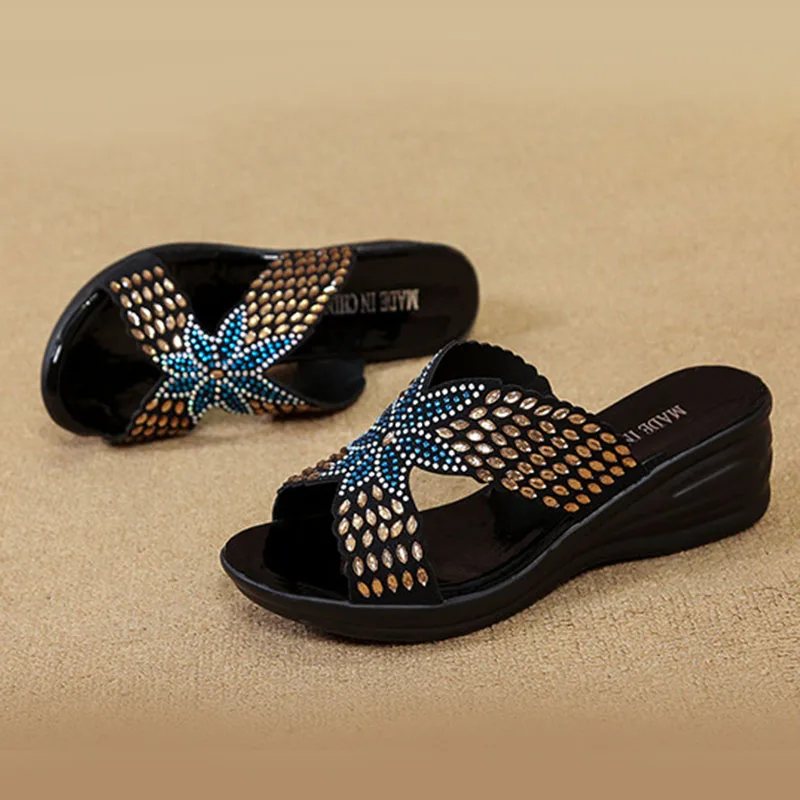 Women\'s Sslippers Open Toe 2025 Summer Women Shoes Female Lightweight Wedges Casual Slipper Female Soft Bottom Low Heeled Slides