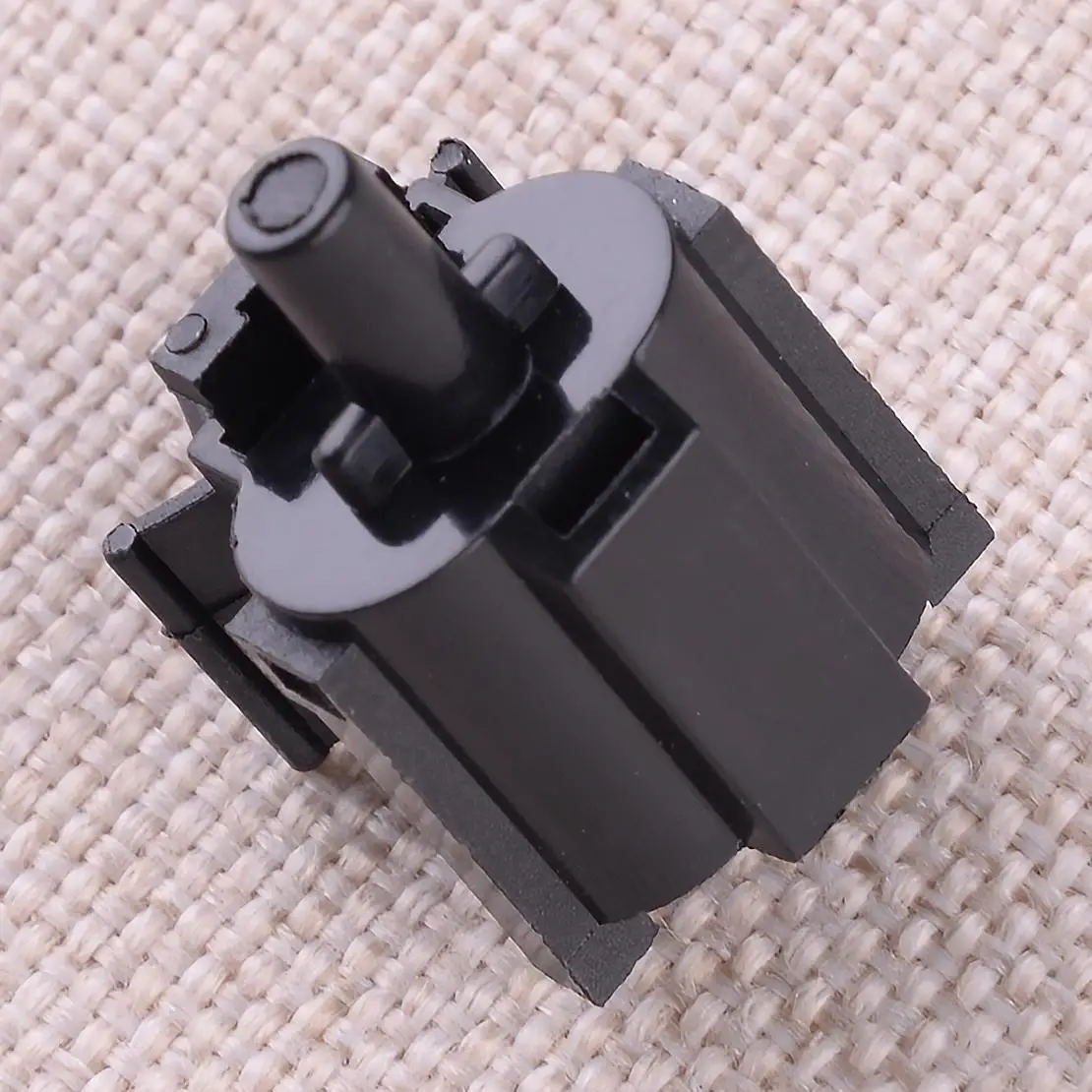 96985-3X000 เซ็นเซอร์อุณหภูมิอากาศรอบข้างเหมาะสำหรับฮุนได แอคเซนท์ อาเซร่า เอลันตร้า เกีย คาเดนซ่า ฟอร์เต้ ออพติมา