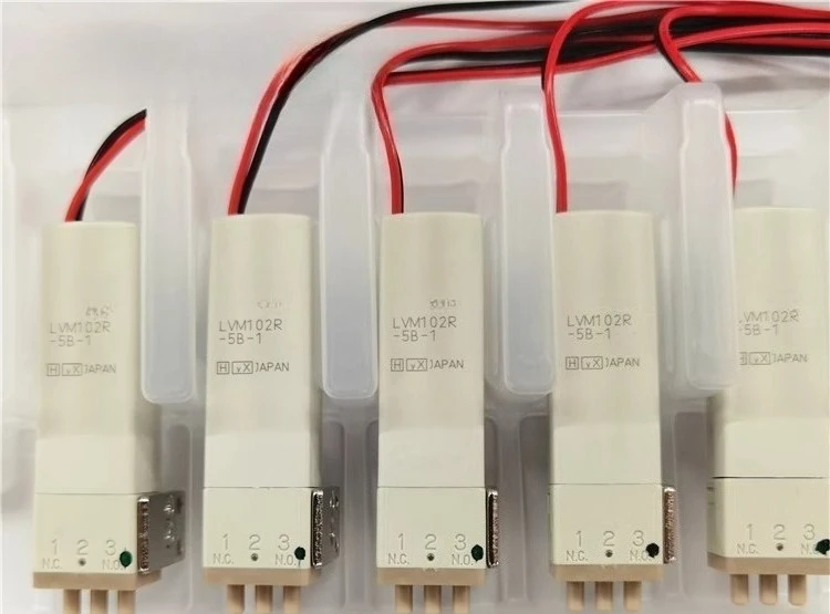 

small chemical liquid direct acting solenoid valve LVM102R-5B-1 LVM205R-5A-3