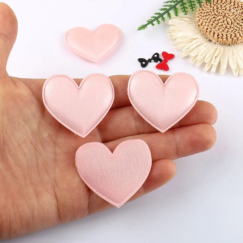 100 Stück 4CM Hitzegepresste Stoff-Herzapplikationen für DIY Handgemachte Haarspangen, Taschen, Hüte, Spielzeug und Stoffaccessoires – Detail 8
