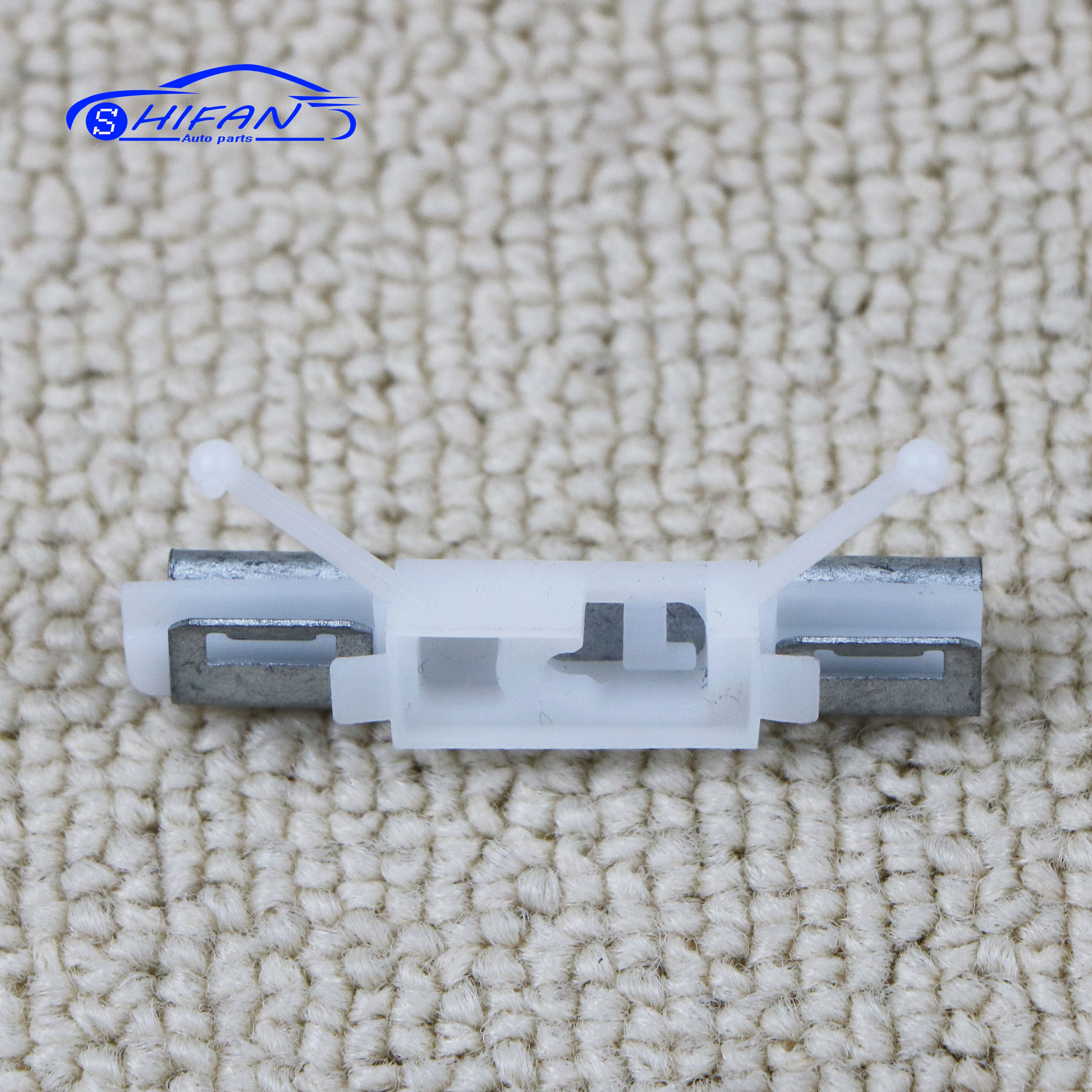 30753487 Front Windshield Post Trim Clip For Volvo XC60 2010 2011 2012 2013 2014 2015 2016 Car Accessories