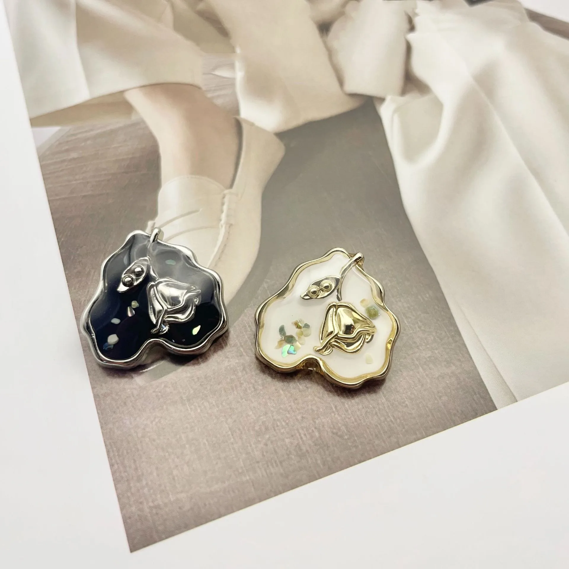 

10pcs Of New Rose Point Oil Heart Metal Button Shirt Suit Jacket Decoration Buckle Clothing Accessories Love Button