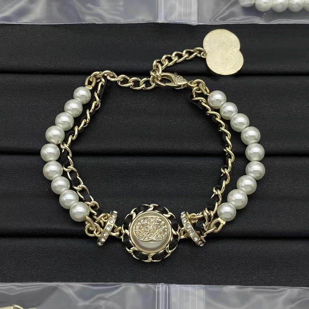 سوار كلاسيكي مجوهرات لؤلؤ الخماسي سوار نسائي متعدد الاستخدامات موضة 2025