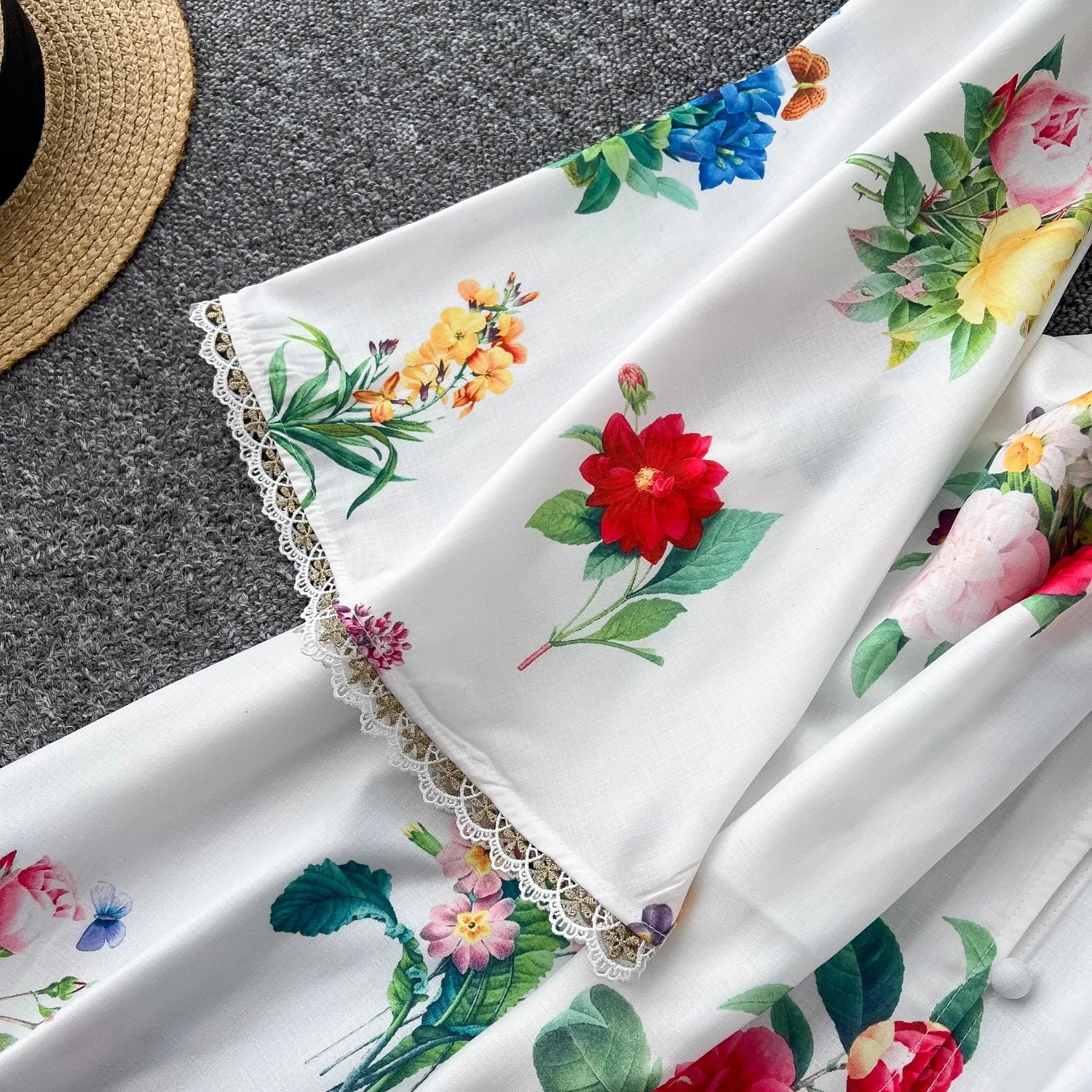 ホリデーゴージャスなフラワーロングドレス女性の V ネックフレアスリーブ花柄シングルブレストレーストリムハイウエストパーティー Vestidos