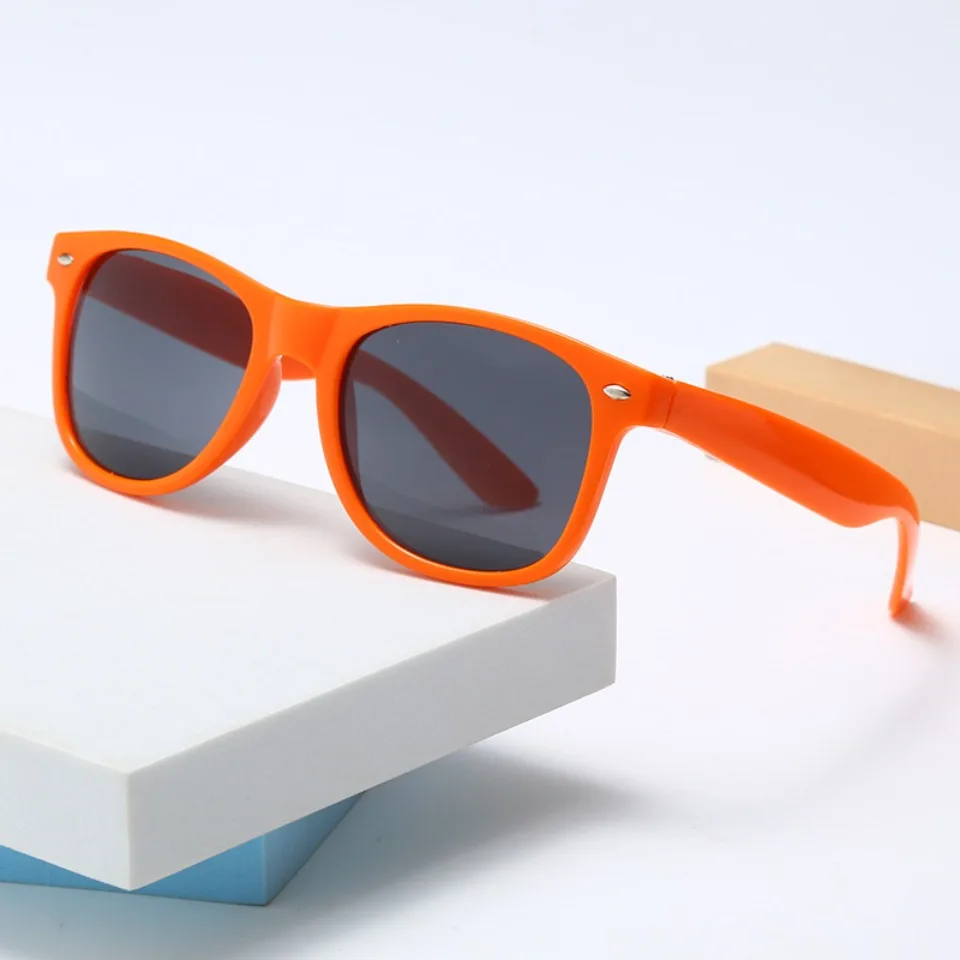 2025 Neue Bonbonfarbene Sonnenbrille Unisex UV400 Anti-UV Sonnenbrillen für Damen und Herren Outdoor Fahren Strand Party Eyewear – Detail 4