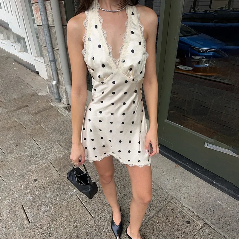 

2026 Summer New Fashionable Sexy Hanging Neck Lace Edge Wave Point High Waist Dress