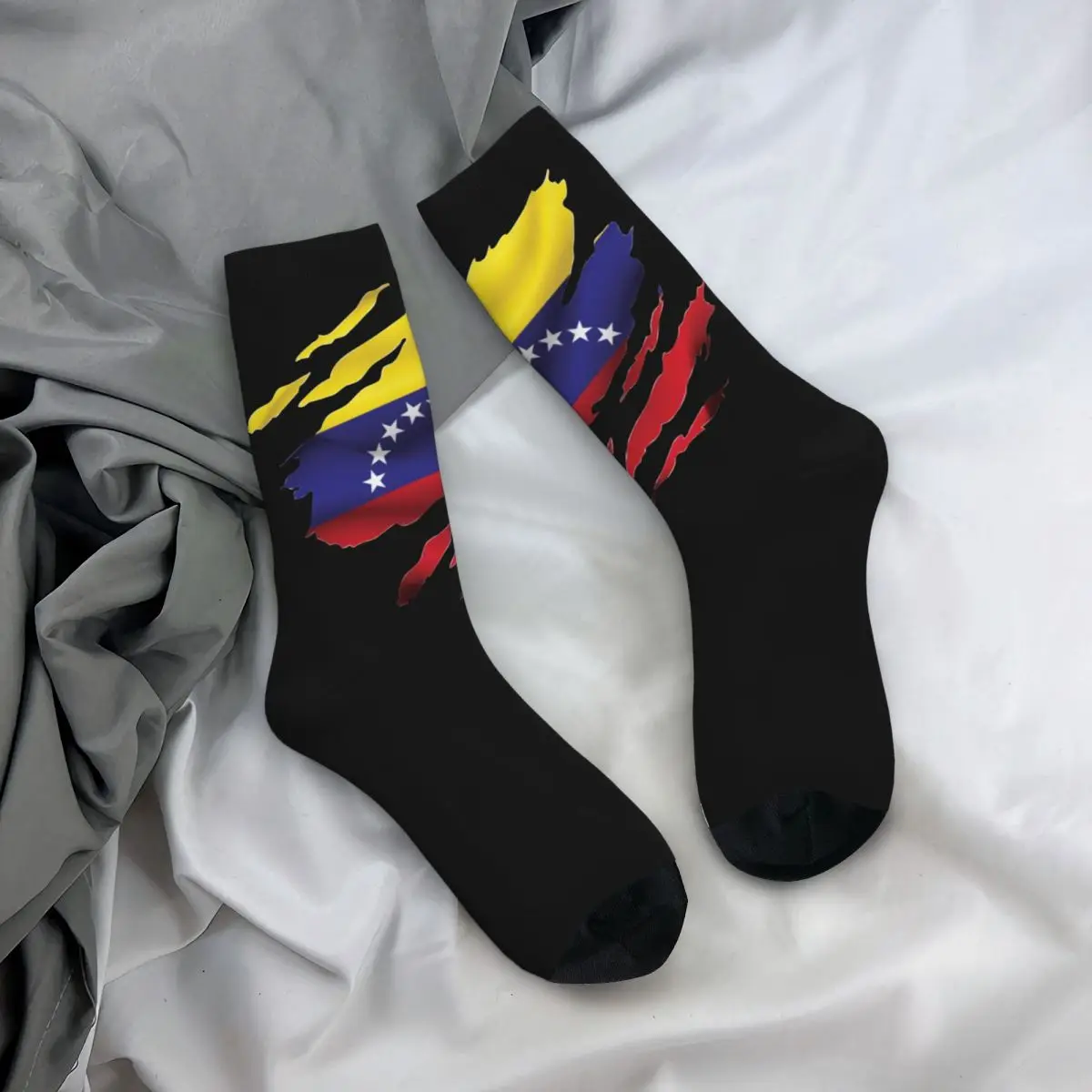 Happy Men\'s Socks Casual Venezuela Ripped Flag Sock Polyester Venezuelan Graphic Women Stockings Spring Summer Autumn Winter