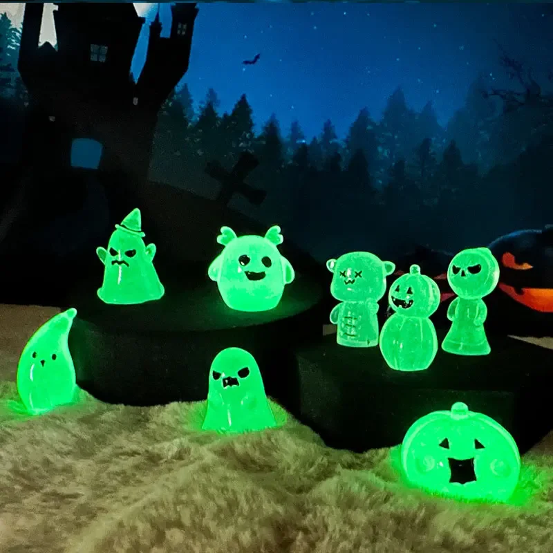 Halloween Glow in Dark Figurines Luminous Ghost Mini Resin Ornament DIY Micro Landscape Cute Cartoon Statue Desktop Decor Party
