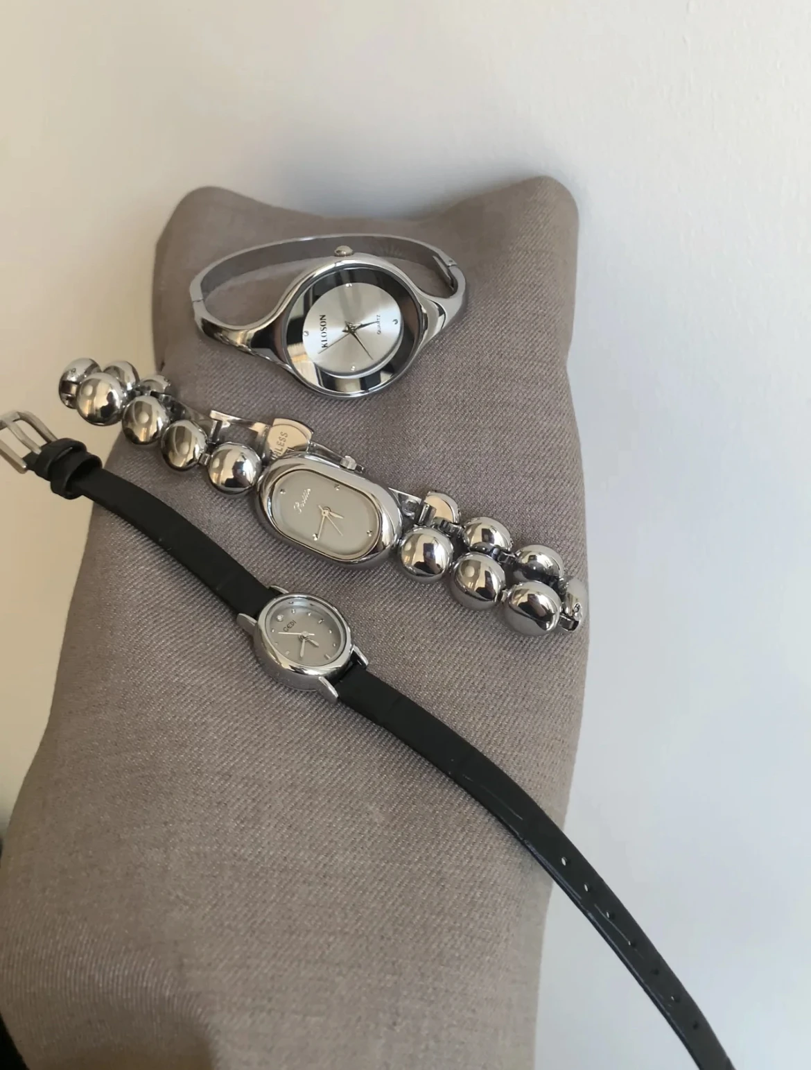 

A Collection Of Sophisticated SilverGrey Timepieces Stylish And Versatile Featuring Trendy Women'S Watches And Watch Accessories