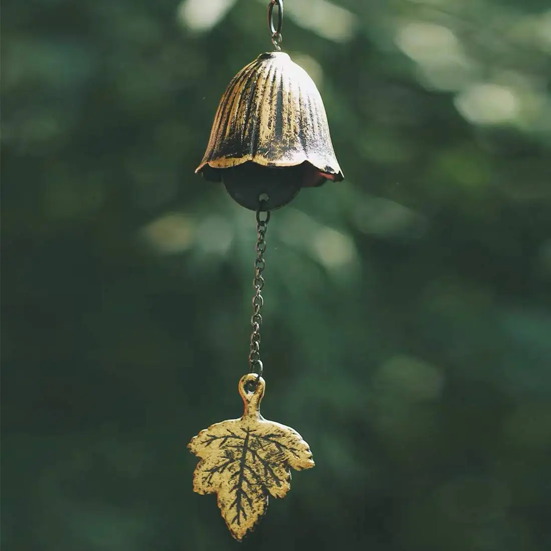 

Japanese Landscape Traditional Lucky Small Wind Chimes Bell, Iron Bless Temple Wind Memorial and Sympathy Leaf Wind Bell