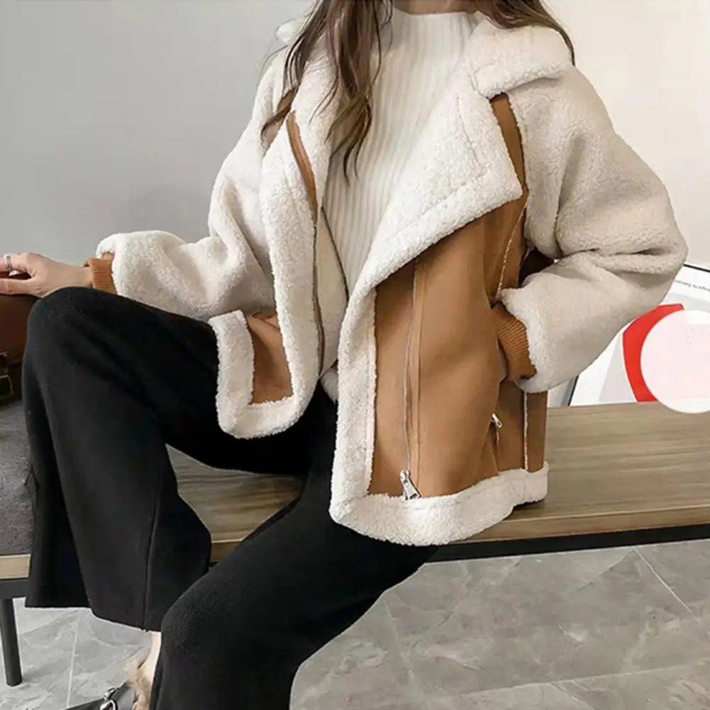 

Loose Fit Women Jacket Stylish Lambswool Windproof Colorblock Coat with Zippered Pockets for Women Fall Winter Heat Retention