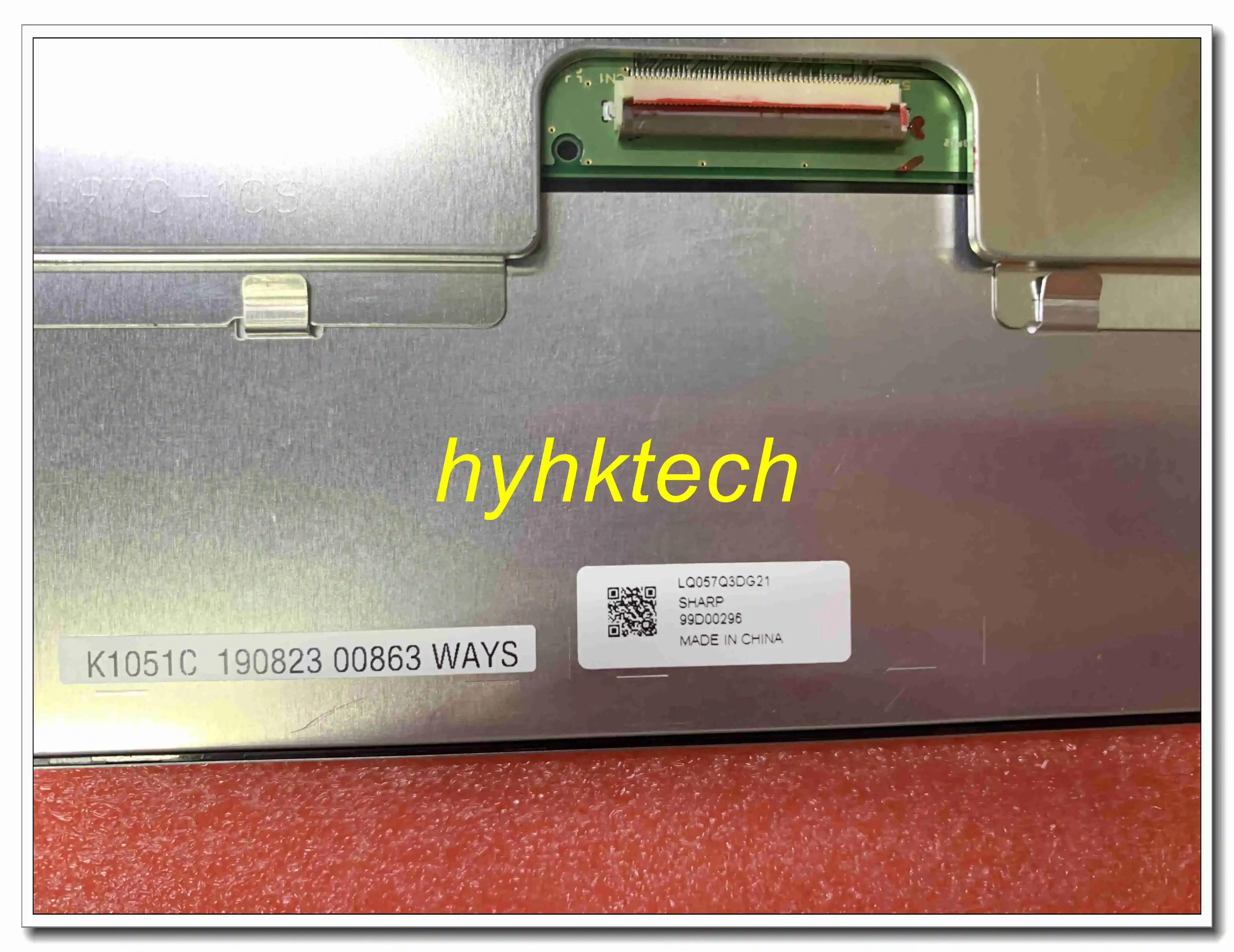 LQ057Q3DG21 5,7-Zoll-Industrie-LCD, neu und A+-Qualität auf Lager, vor dem Versand getestet