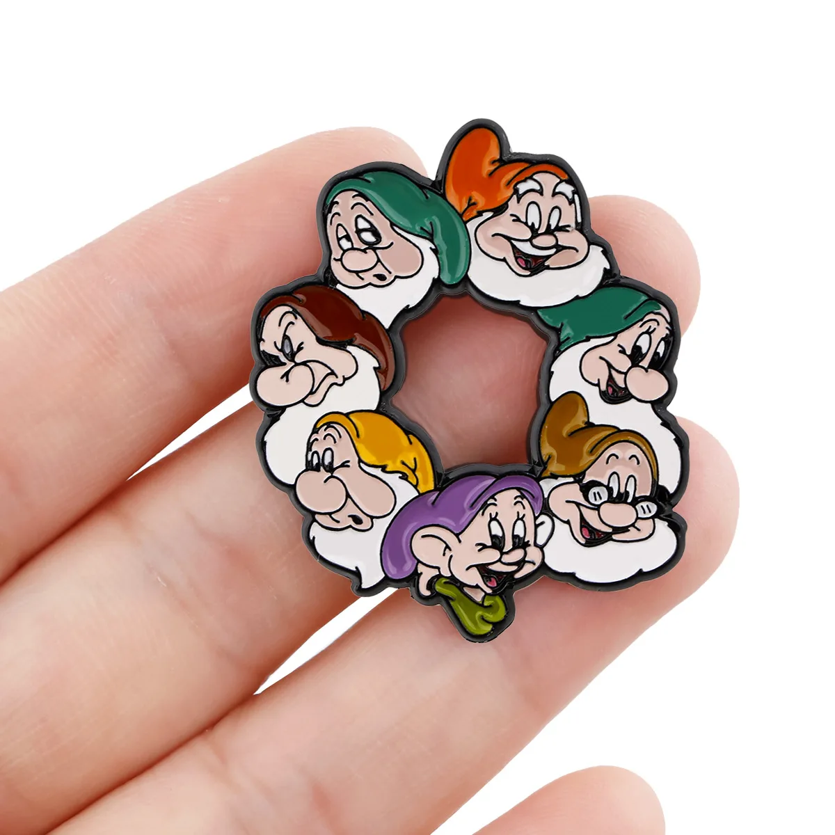 Disney Cartoon Snow White and The Seven Dwarfs Brooch Metal Enamel Pins Gifts for Friends Movie Fans