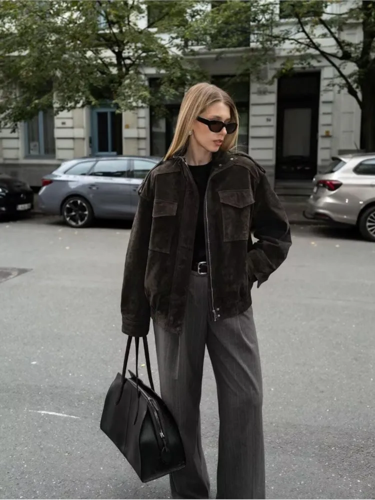 HipSeam 2025 الخريف المرأة معطف غير رسمي موضة الصلبة الكاكي سستة جيوب مطاطا هيم الجلد المدبوغ امرأة خمر اقتصاص سترة الشارع