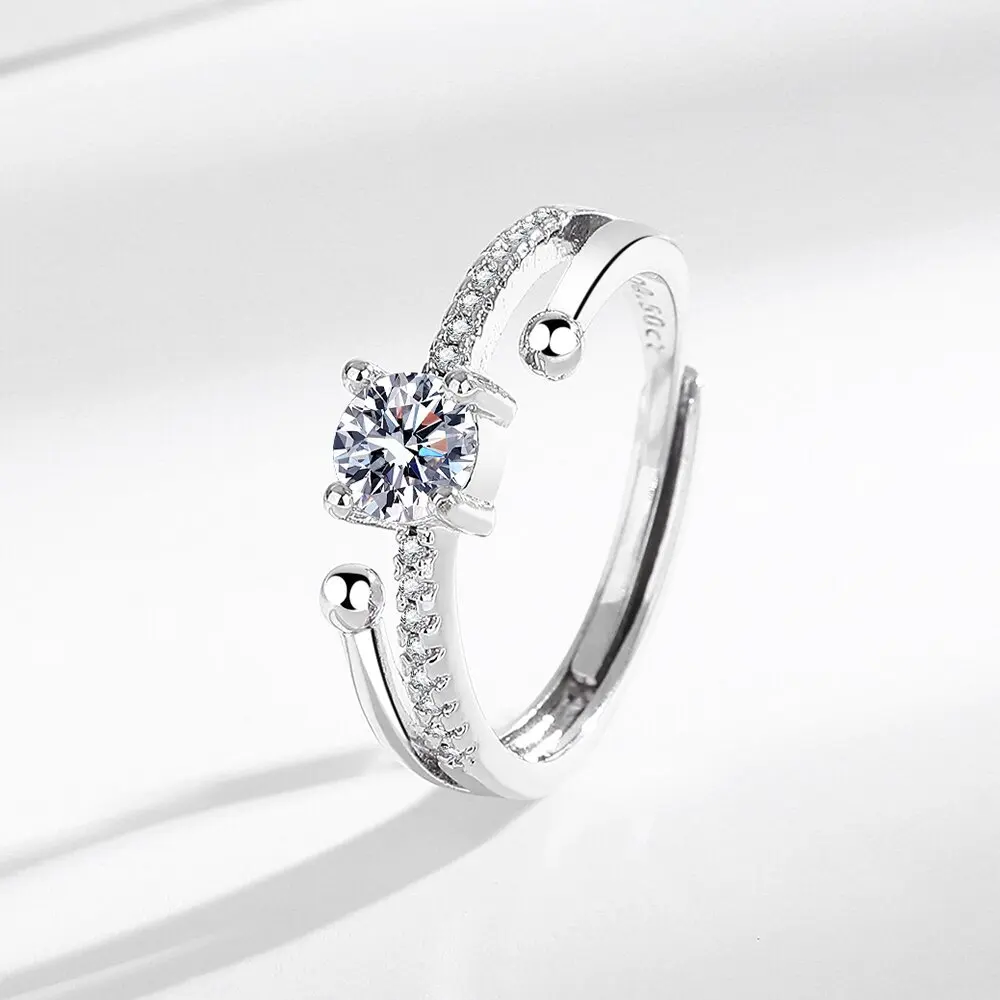 Light luxury S925 sterling silver new moissanite 50 point ring niche light luxury design simple platinum ring female