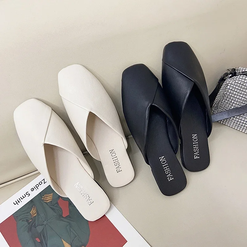 Frauen Maultiere 2024 Sommer Elegante Platz Geschlossene Zehe Flache Hausschuhe Weibliche Schuhe Casual Leder Schwarz Weiß Rutschen Plus Größe 35-43 – Detail 3