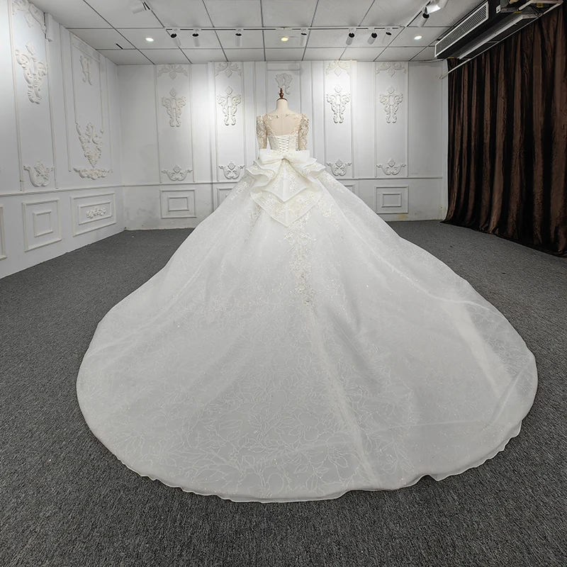 Stylish Wedding Gown For Bride 2025 CustomizeBall Gown O-Neck Wedding Dress Minimalist Embroidery Flower DY1128 vestito da sposa