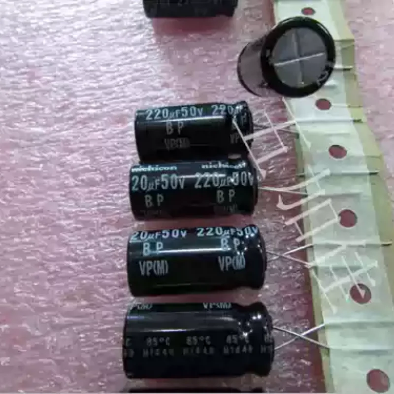 10-100pcs UVP1H221MHD1TO VP BP 50V220uF imported non-polar electrolytic capacitors