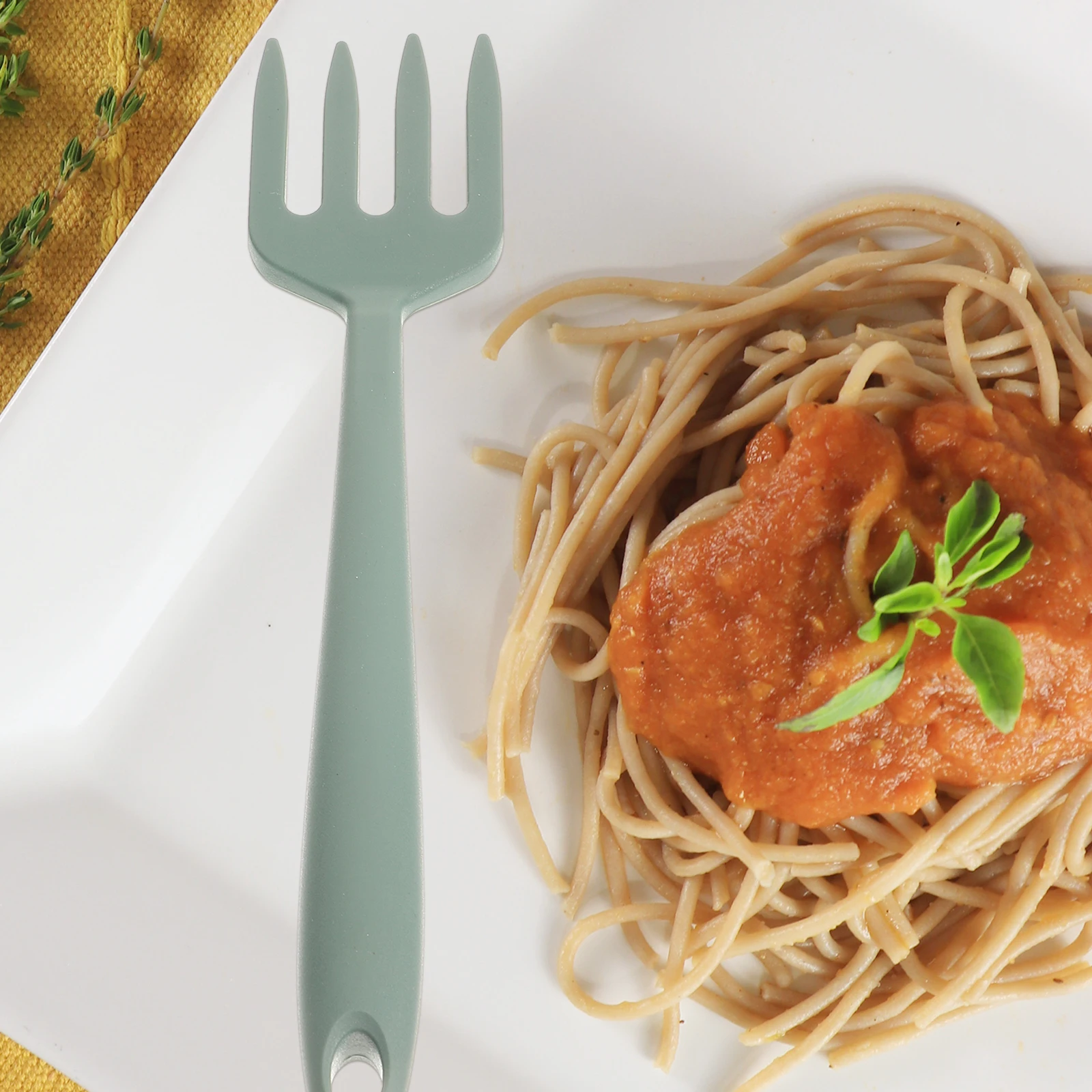 

1pc Premium Silicone Cooking Gadget Spaghetti Pasta Server Ergonomic Long Handle Heat Resistant Large Reusable Food Fork Kitchen
