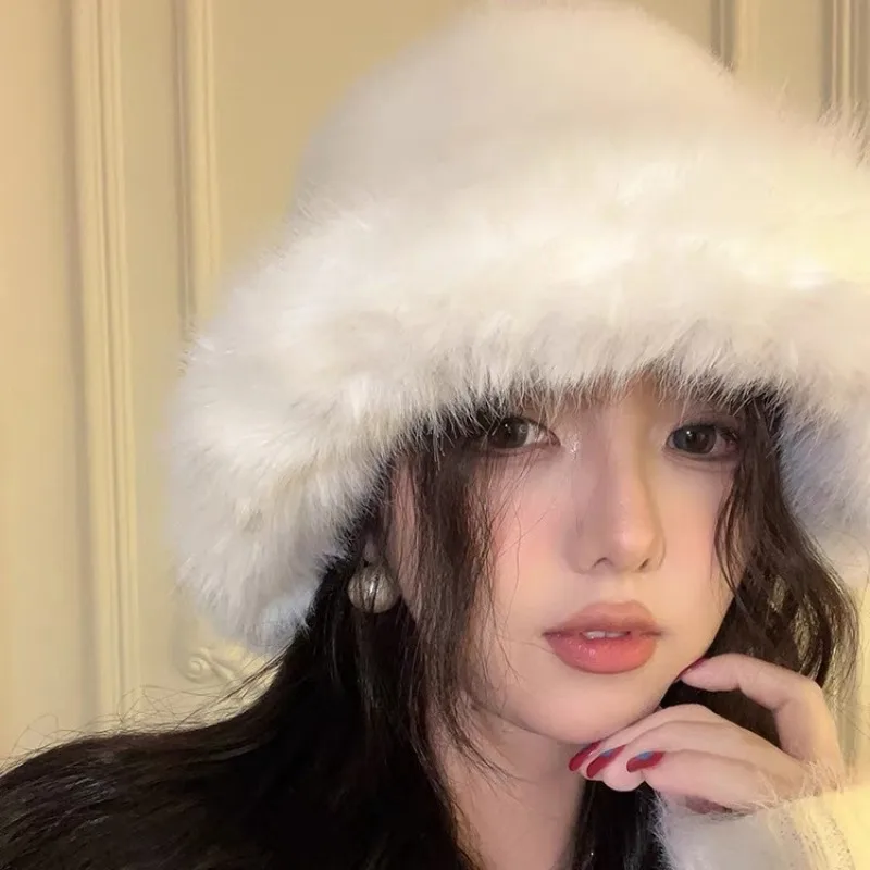 

1Pcs Winter Women's Warm Hat with Thick Velvet Imitation Fur Fashion Fisherman Hat Outdoor Windproof Ear Protection Hats