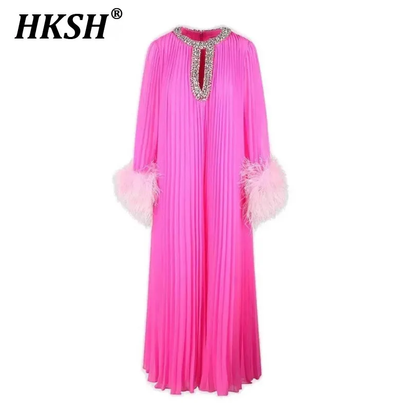 

HKSH Women's Tide Elegant Dresses Ruched Pleated Feather Diamonds Spliced Long Sleeve Luxury Dress 2024 Autumn Spring New HK3240