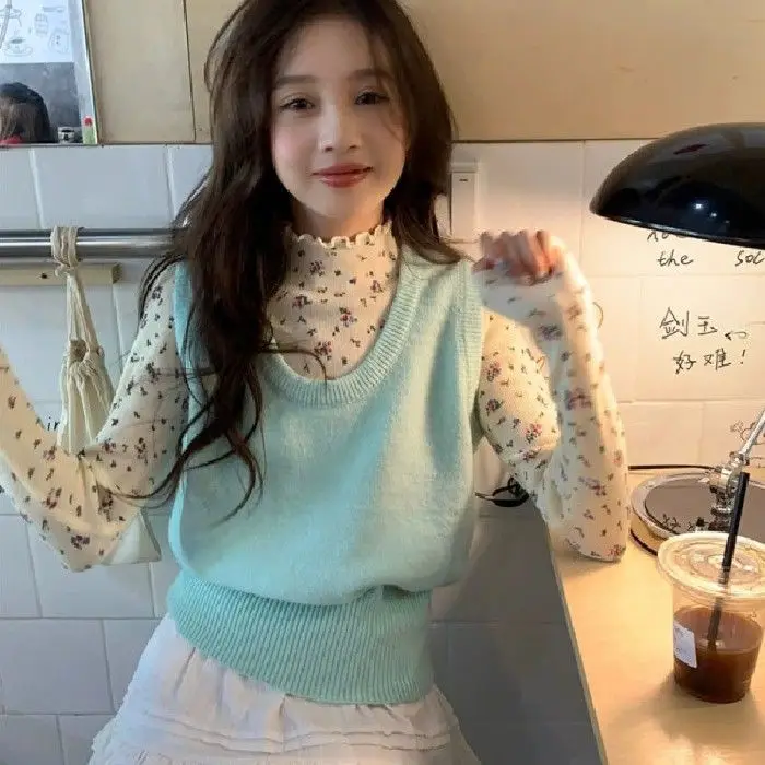 

Korean Sweet Stacked Knitted Vest Women's New College Sweater Short Top Solid Color Vest