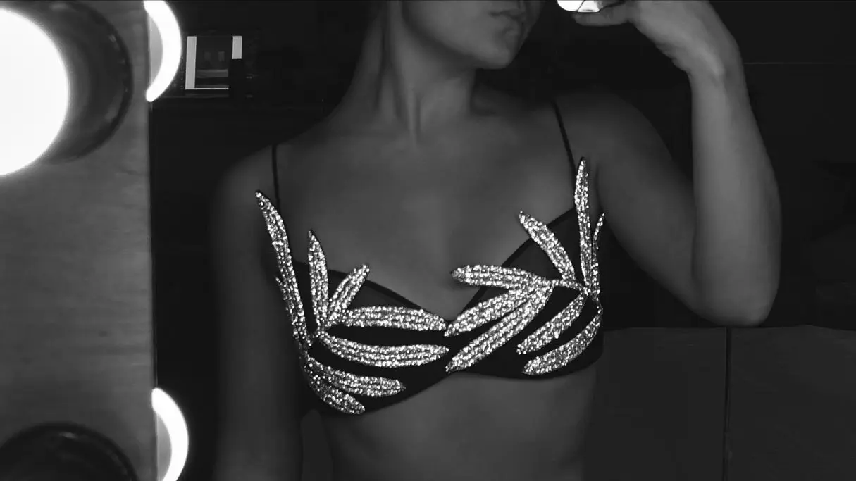 Women Diamonds Mesh Mini Bustier Top To Wear Out Special Occassion Nightclub Costumes Luxury Evening Party Tops Deco