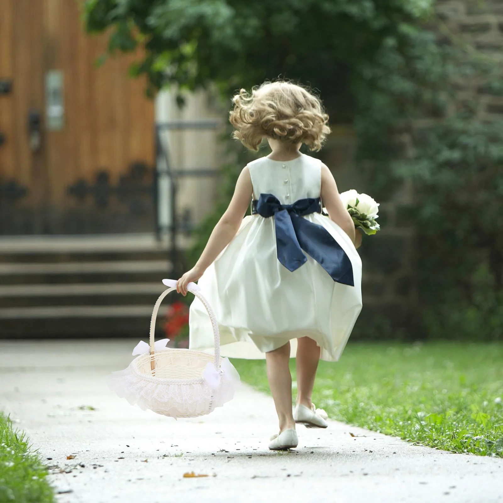 

1pc Flower Girl Basket Wedding Petal Tossing Handheld Woven Flower Basket For Bridal Party Decor Small Baskets For Wedding