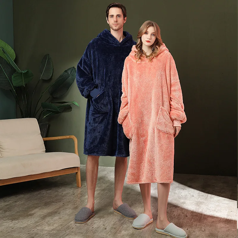 Autumn And Winter Hooded Pullover Loose Lazy Blanket Men And Women Plus Size Flannel Pajamas Can Be Worn Outside Home Clothes