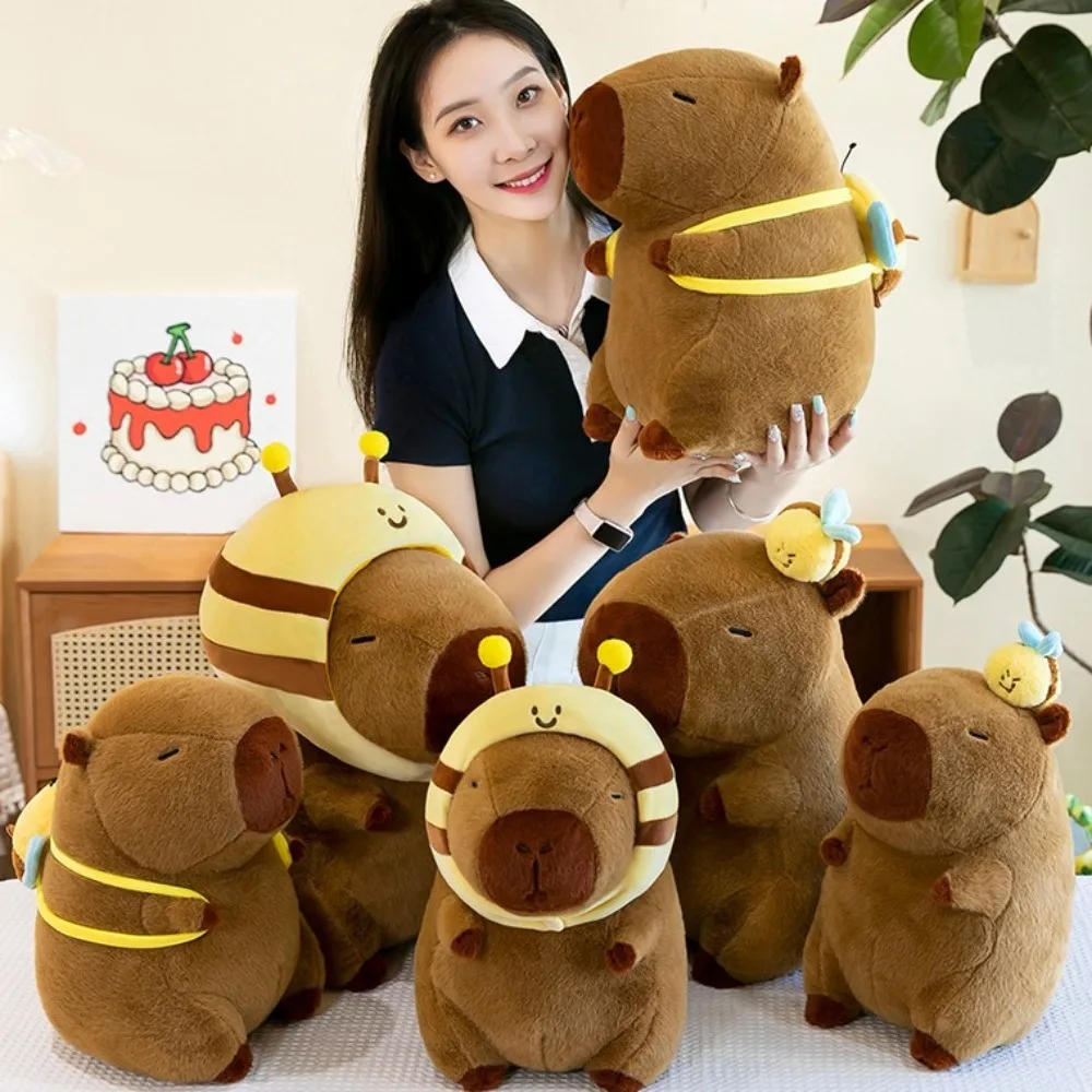 

Bee Capybara Plush Toy Soft Fluffy Capybara Plush Doll Simulation Cartoon Capibara Anime Fluffty Toy Home Decor