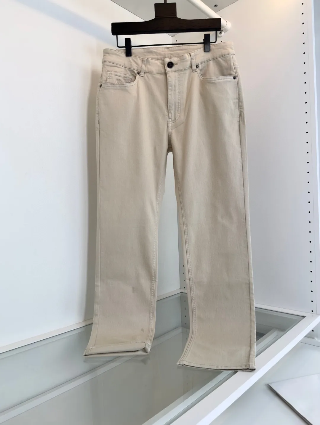 

Итальянский винтажный стиль BC, европейские и американские минималистичные летние стираные тонкие и универсальные повседневные маленькие прямые джинсы.