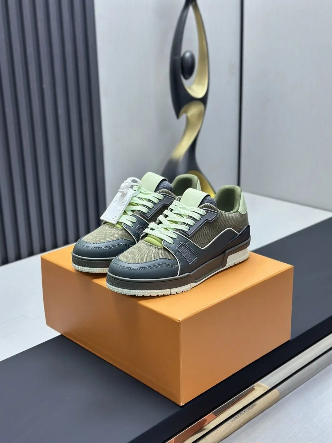 Flexible Rubber Outsole Unisex Skate Sneakers Canvas Upper Lace Up Casual Board Shoes Non Slip Flat Sole Retro Fashion Couple Street Footwear Men Women Daily Dating Wear