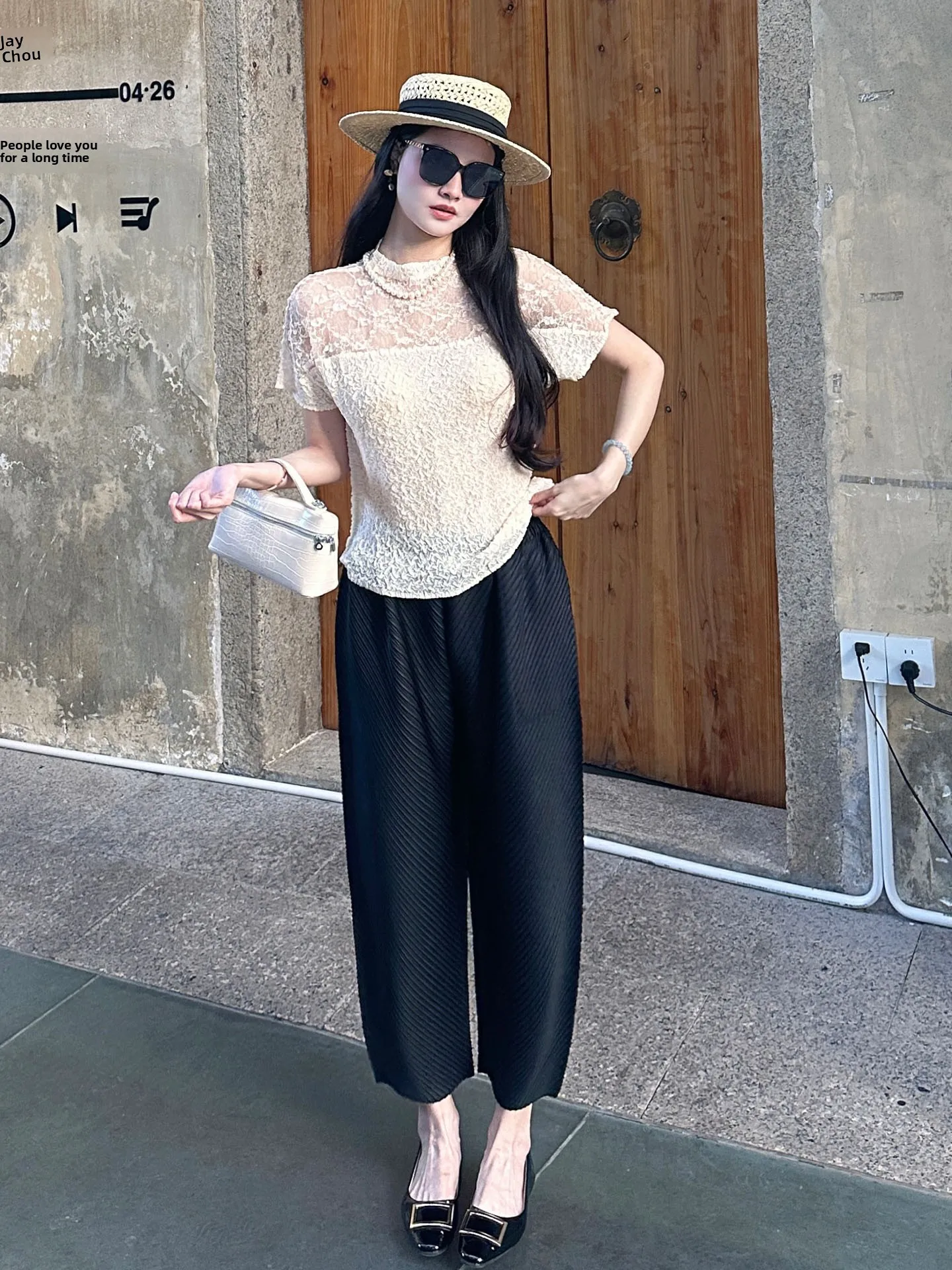 

Slim Fit Short Sleeve Shirt And Casual Pants Set for Women Fashionable Commute Wear Summer Peach Color Pleated Ensemble
