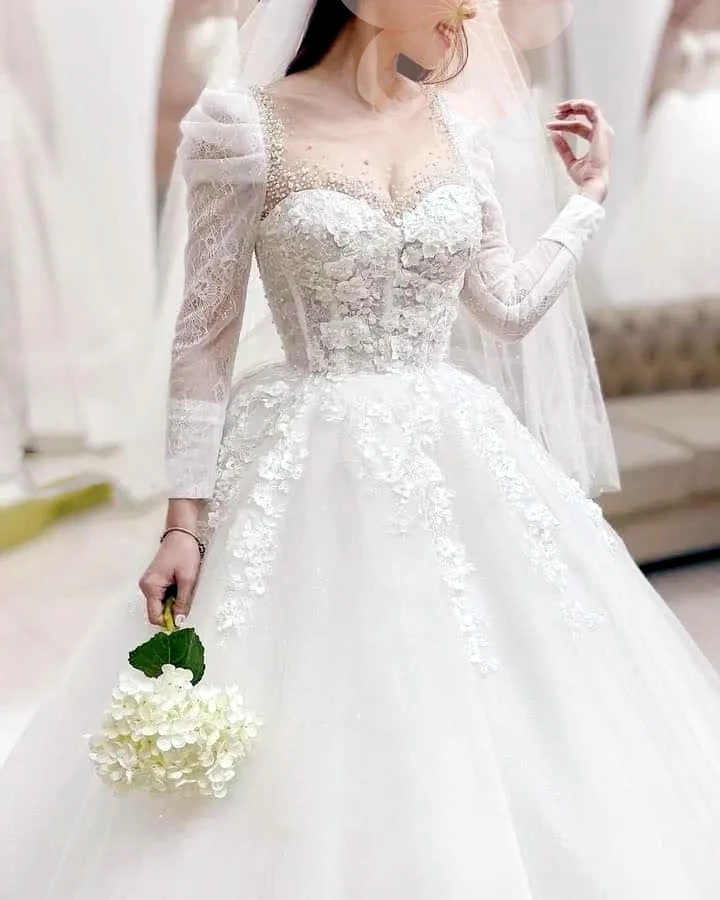 Abiti da sposa principessa Peals avorio personalizzati 2025 per la sposa Abiti da sposa con scollo a cuore a maniche lunghe da donna con glitter