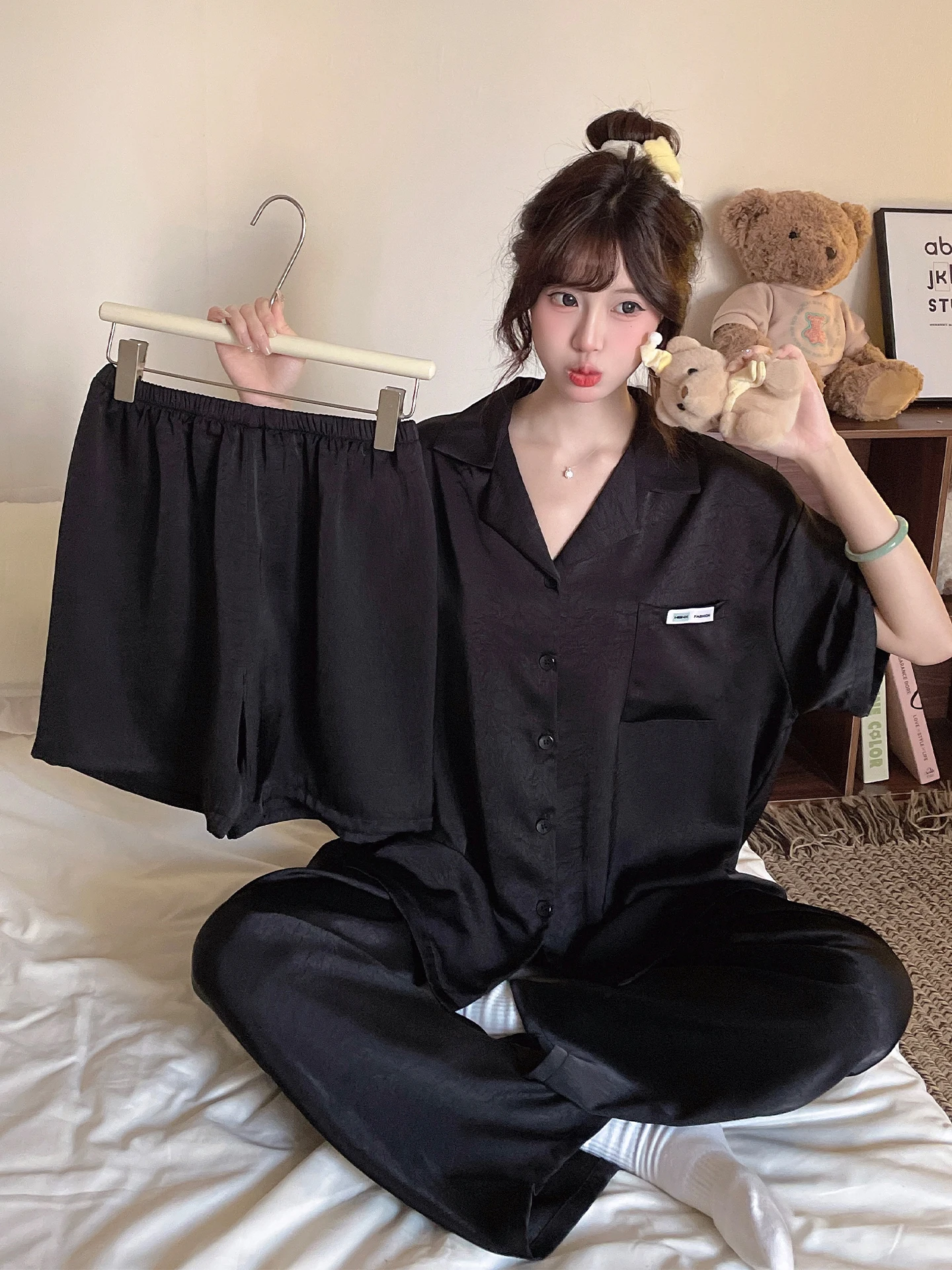 minimalist-style-ice-silk-sleepwear-set-women's-short-sleeve-long-pants-silk-three-piece-home-clothes-spring-autumn-summer