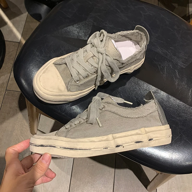 

New Women's Low-top Canvas Sneakers Lace-up Comfortable Shoes Fashion Outdoor Multi-functional Sports Canvas Shoes Grey vintage