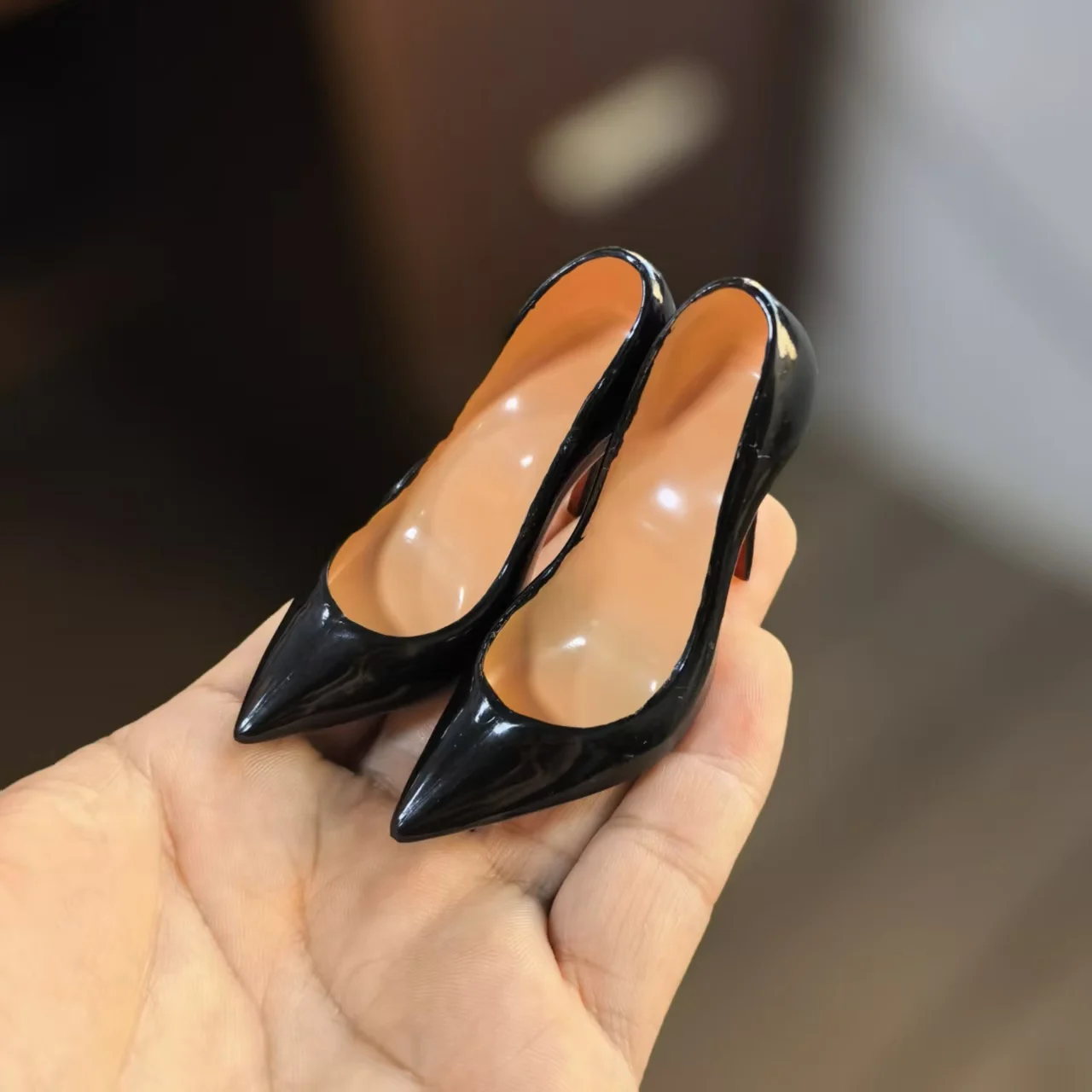 1/4 Scale Fashion stiletto Heels Black Tip Fine High Heels Hollow Shoes Model For SD/BJD Female Soldier Action Figure Body Dolls