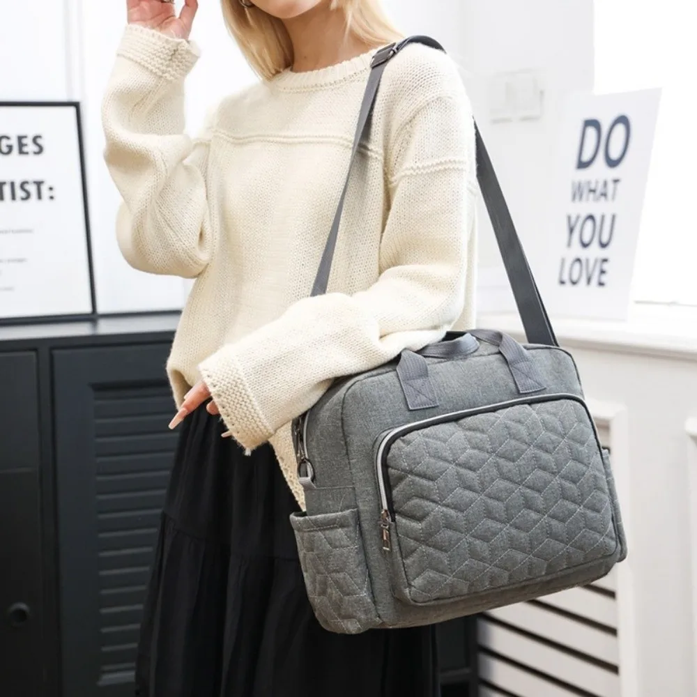 Wodoodporna torba na pieluchy dla niemowląt, duża pojemność, torba do przechowywania akcesoriów dla niemowląt, odporna na zużycie, wytrzymała torba na ramię dla mam, torba podróżna.