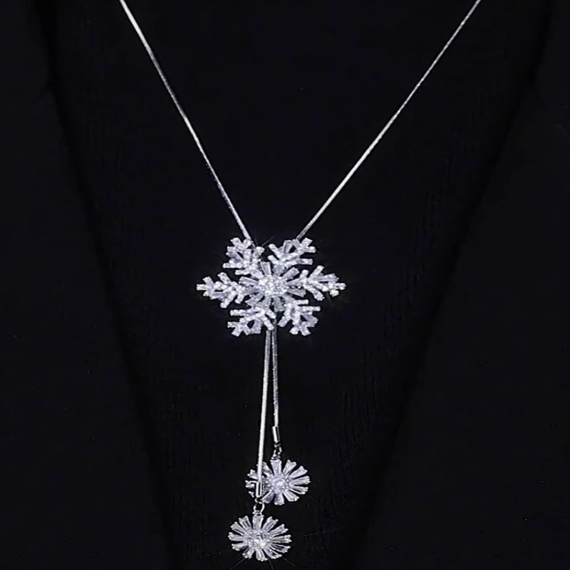 الدورية الزركون ندفة الثلج قلادة المرأة مزاجه سلسلة الترقوة ضوء الفاخرة المتخصصة الراقية سترة سلسلة الخريف