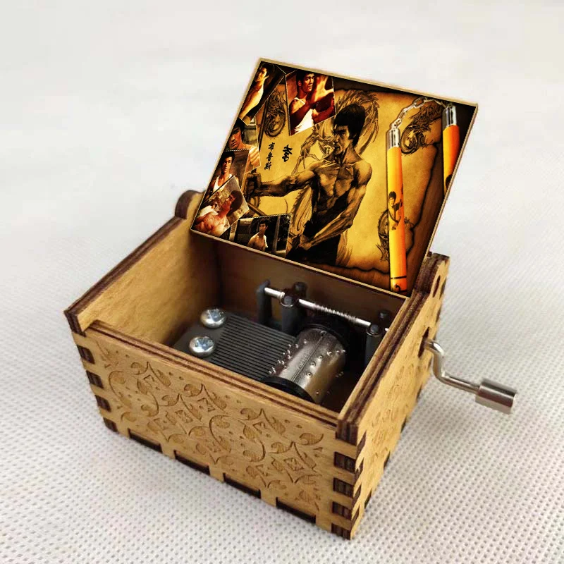 New Design China kung fu star Cartoon Vintage Mechanical Wooden Music Box Wood Crafts new year gift Kids toy Birthday Gifts