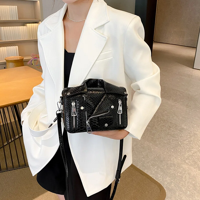 Top Brand Shoulder Bag Tote 2023 Trend Lapel Jacket Women\'s Bag  Purse Fashion Rivets Zipper Female Crossbody Bag Luxury Handbag