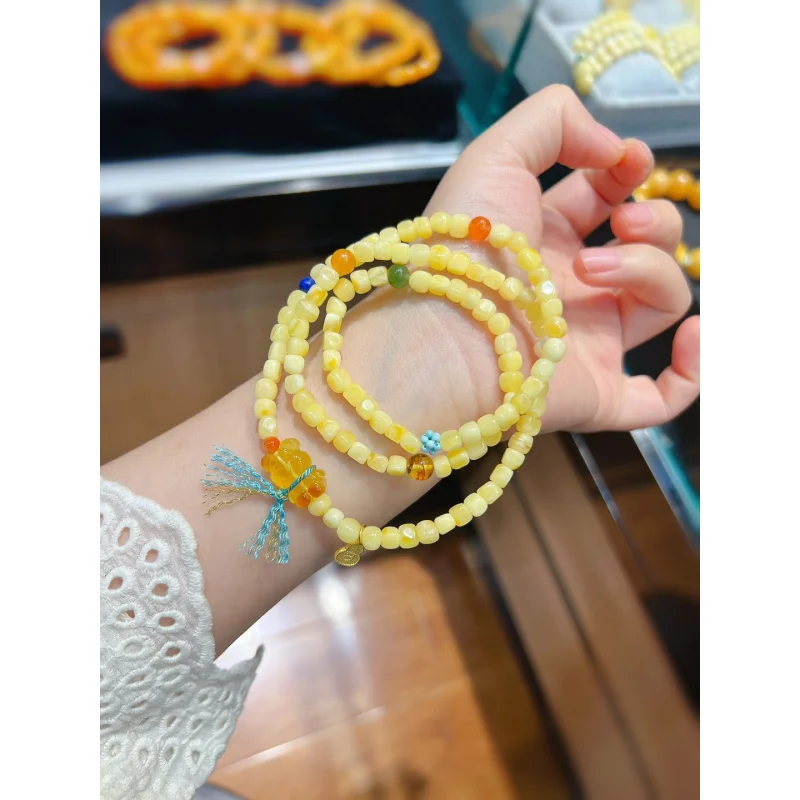 

New Natural Playful Beeswax Cube Sugar Bear Multi-Circle Bracelet Milk Whirling Dopamine Design Color Series